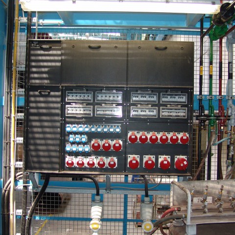 Stromverteiler-in-der-Industrie-INDU